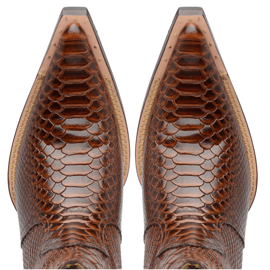 Bota Country Masculina Bico Fino Couro Anaconda Café com Ziper