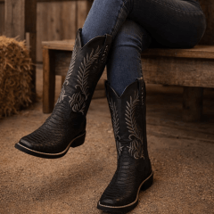 Bota Texana Feminina Black Python Couro Legítimo Bico Quadrado Bordado Country Premium Bota Texana Feminina Black Python Couro Legítimo Bico Quadrado Bordado Country Premium