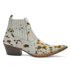  Botina Bico Fino Masculino em Couro de Pêlo Marrom